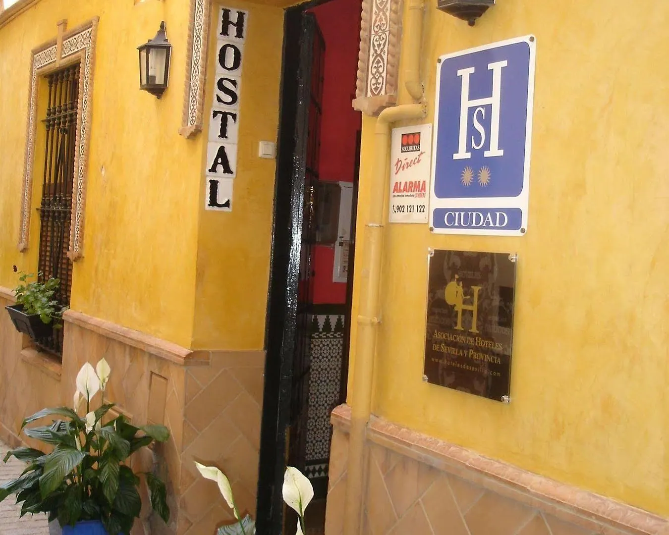 Hostal Arias Seville Guest house