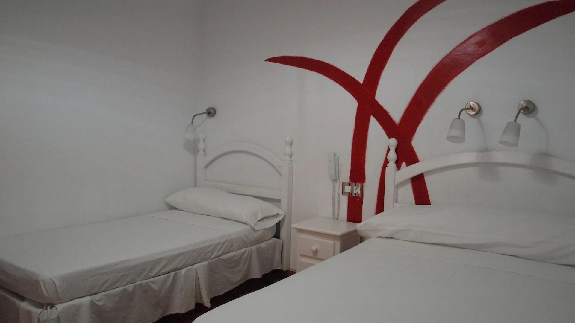 Hostal Arias Sevilla 2*,